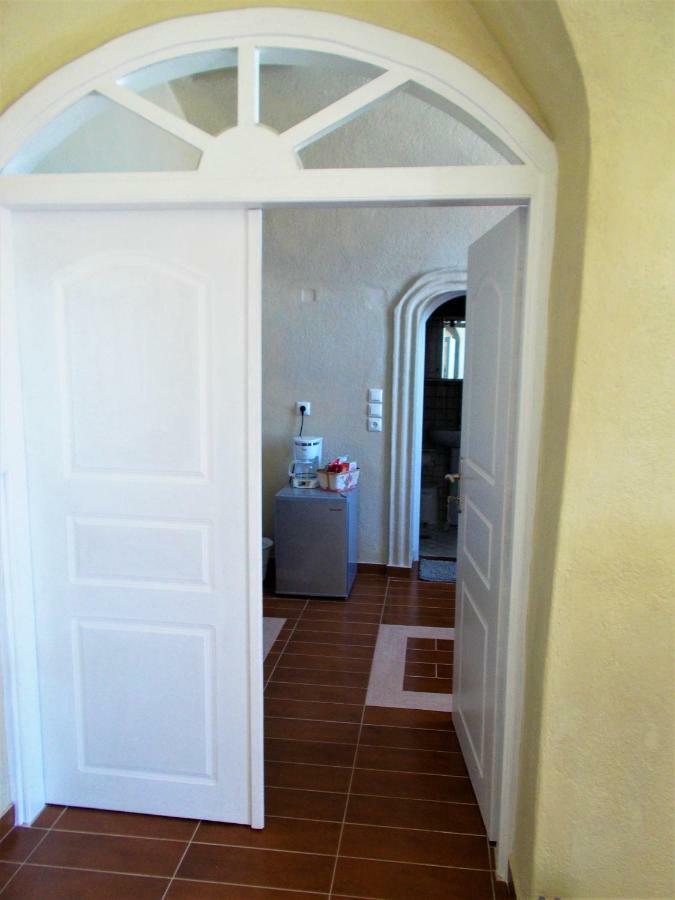 Loukas Kontos Traditional House Emporio  Екстер'єр фото