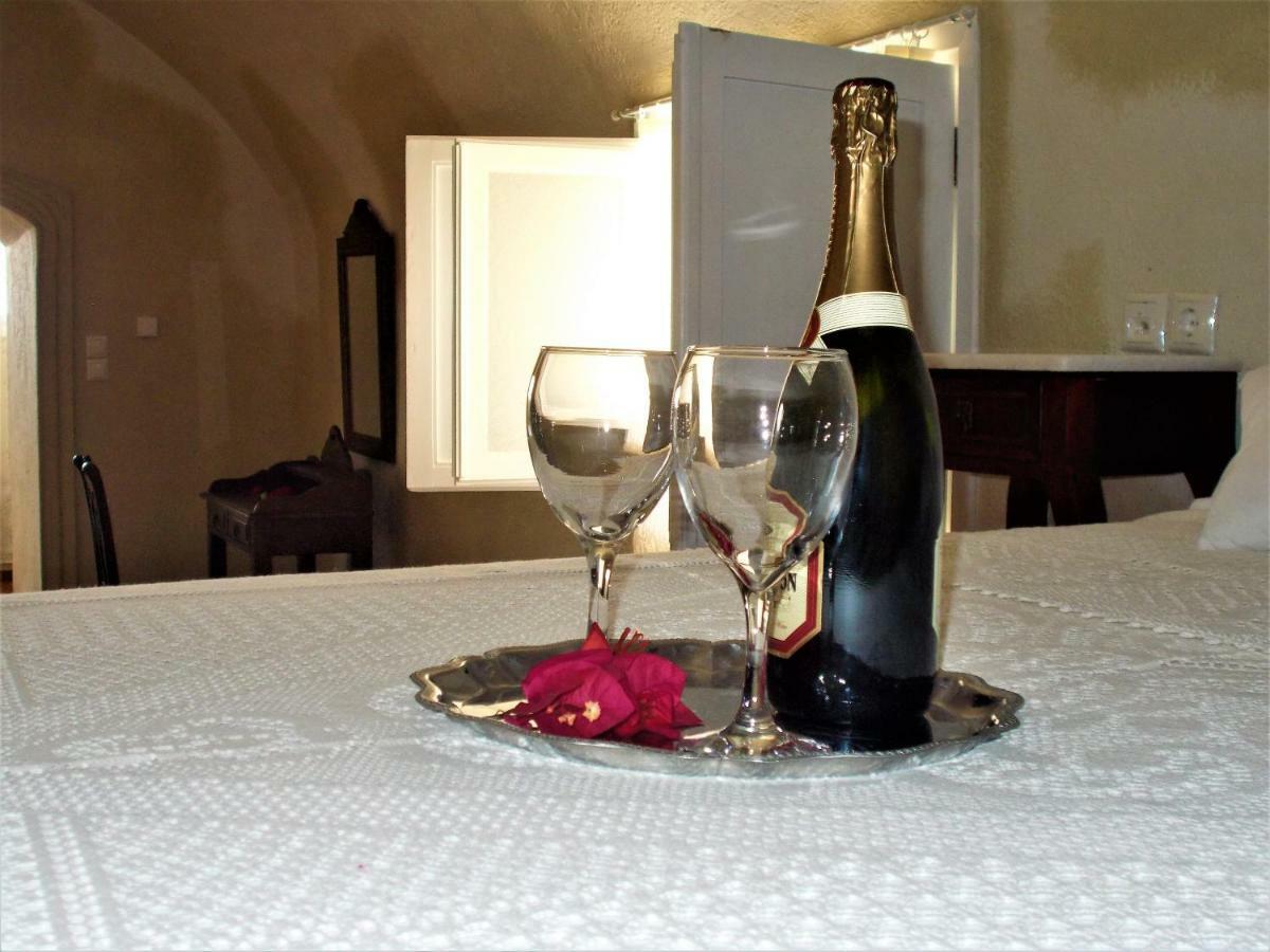 Loukas Kontos Traditional House Emporio  Екстер'єр фото